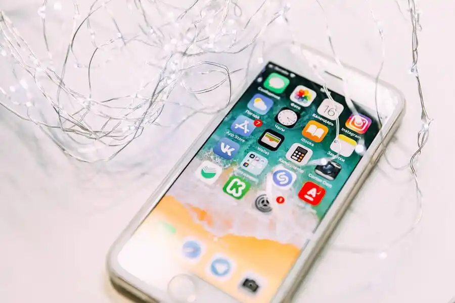 一代传家宝，iPhone 17 全系12GB 运存